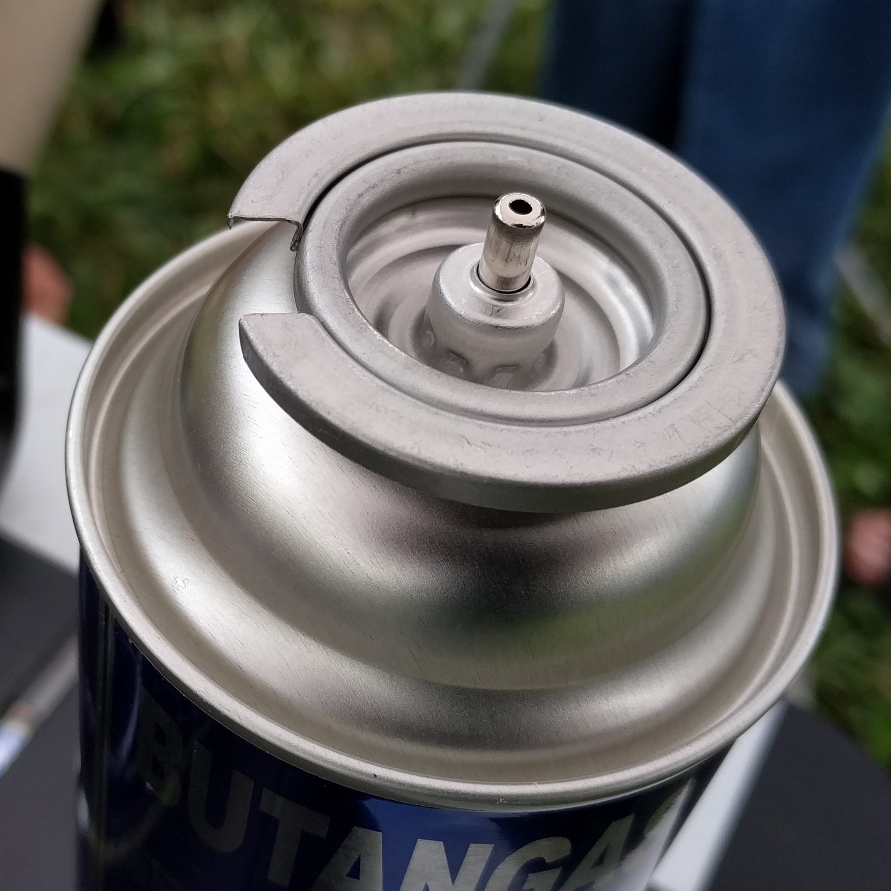 How Do You Dispose of Sterno Cans 